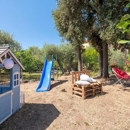 アパート Marmaga