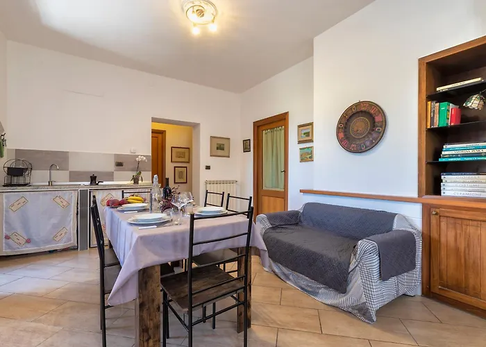 Apartament Marmaga *